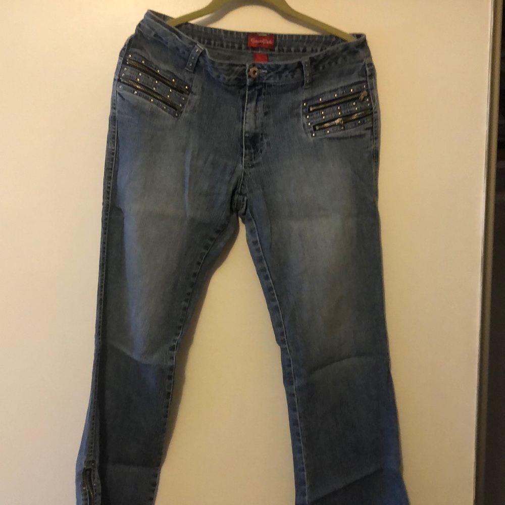 Women’s jeans